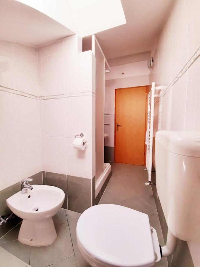 Apartments Izabela Muzic-Fornaric Cres Buitenkant foto